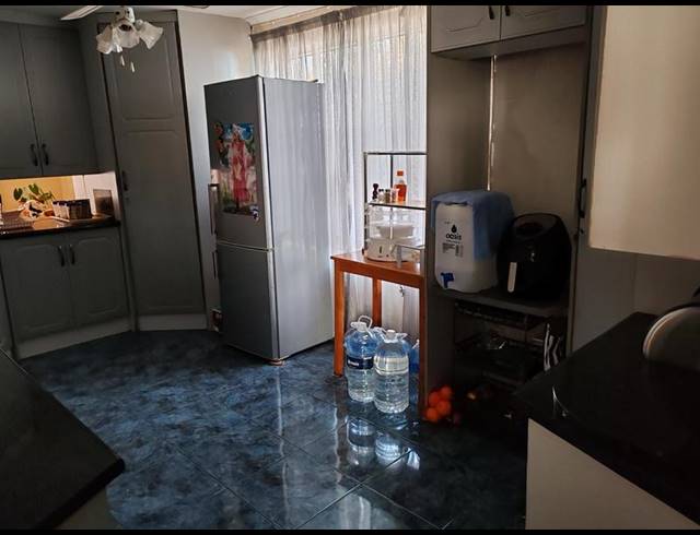 3 BEDROOM HOUSE FOR SALE IN LENASIA SOUTH EXT 1